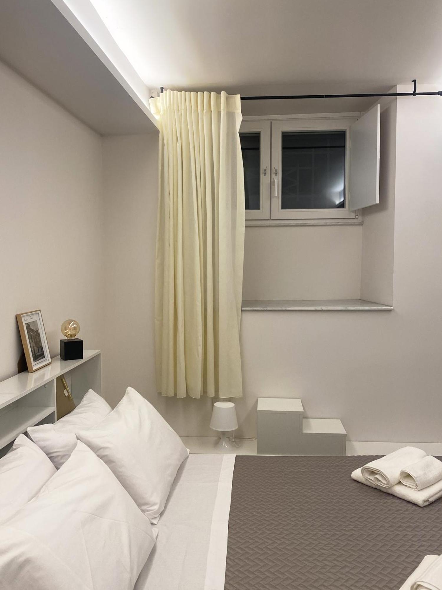 Emanuele Domus Apartment Катанія Екстер'єр фото